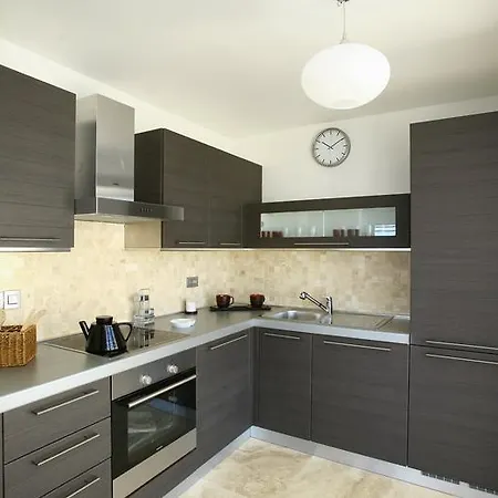 Apartment Tuana Evleri