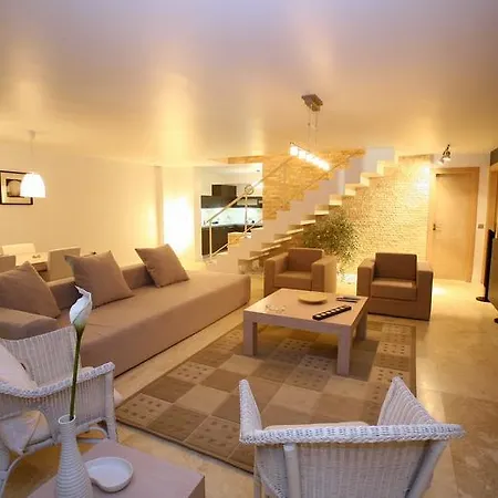 Apartment Tuana Evleri